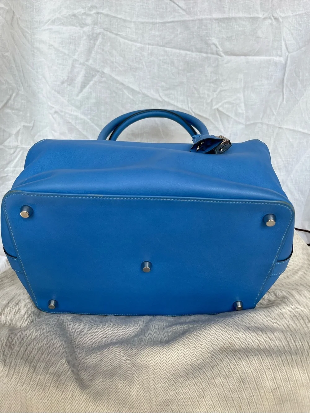 Authentic Hermès Toolbox 26 Blue Swift Leather Palladium Hardware Shoulder Bag
